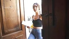 An innocent teen falls for a fake job interview